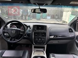 دۆج گراند کاراڤان